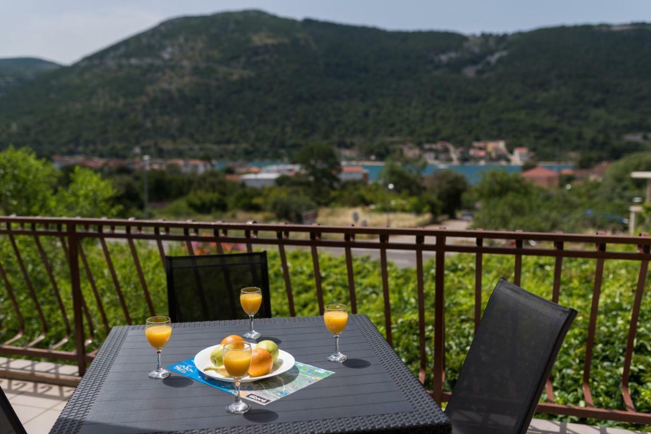 Cozy Apartment Stana In Grebastica Sibenik Exterior photo