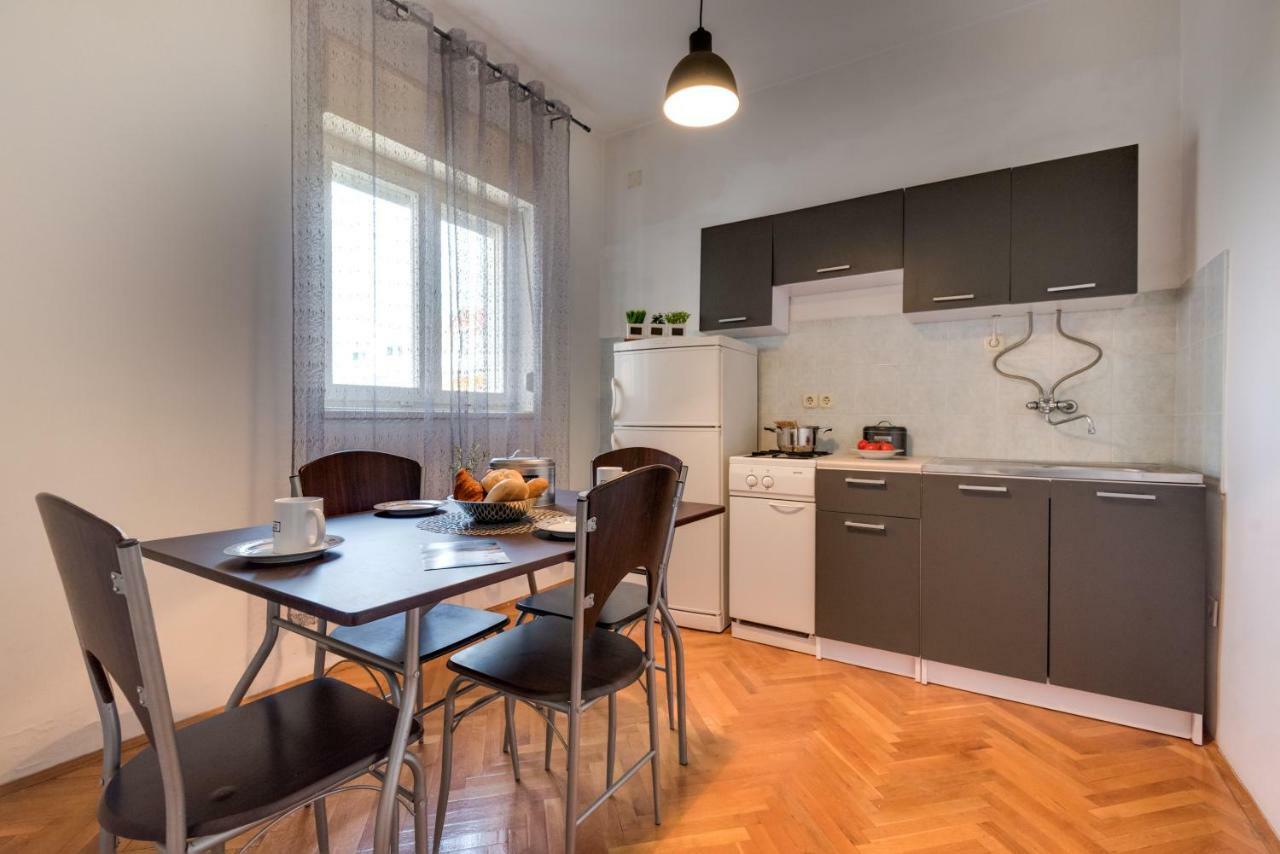Cozy Apartment Stana In Grebastica Sibenik Exterior photo