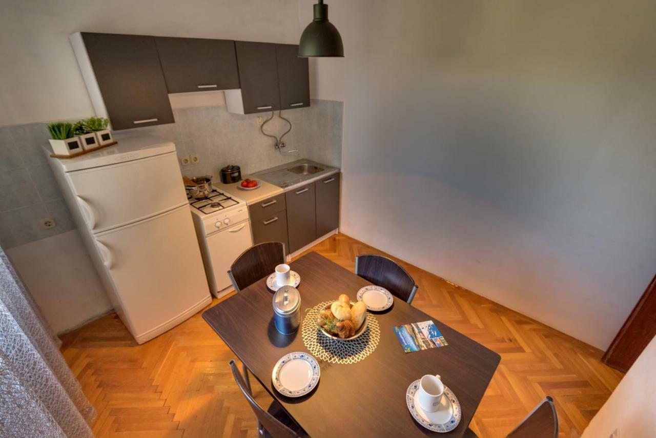 Cozy Apartment Stana In Grebastica Sibenik Exterior photo