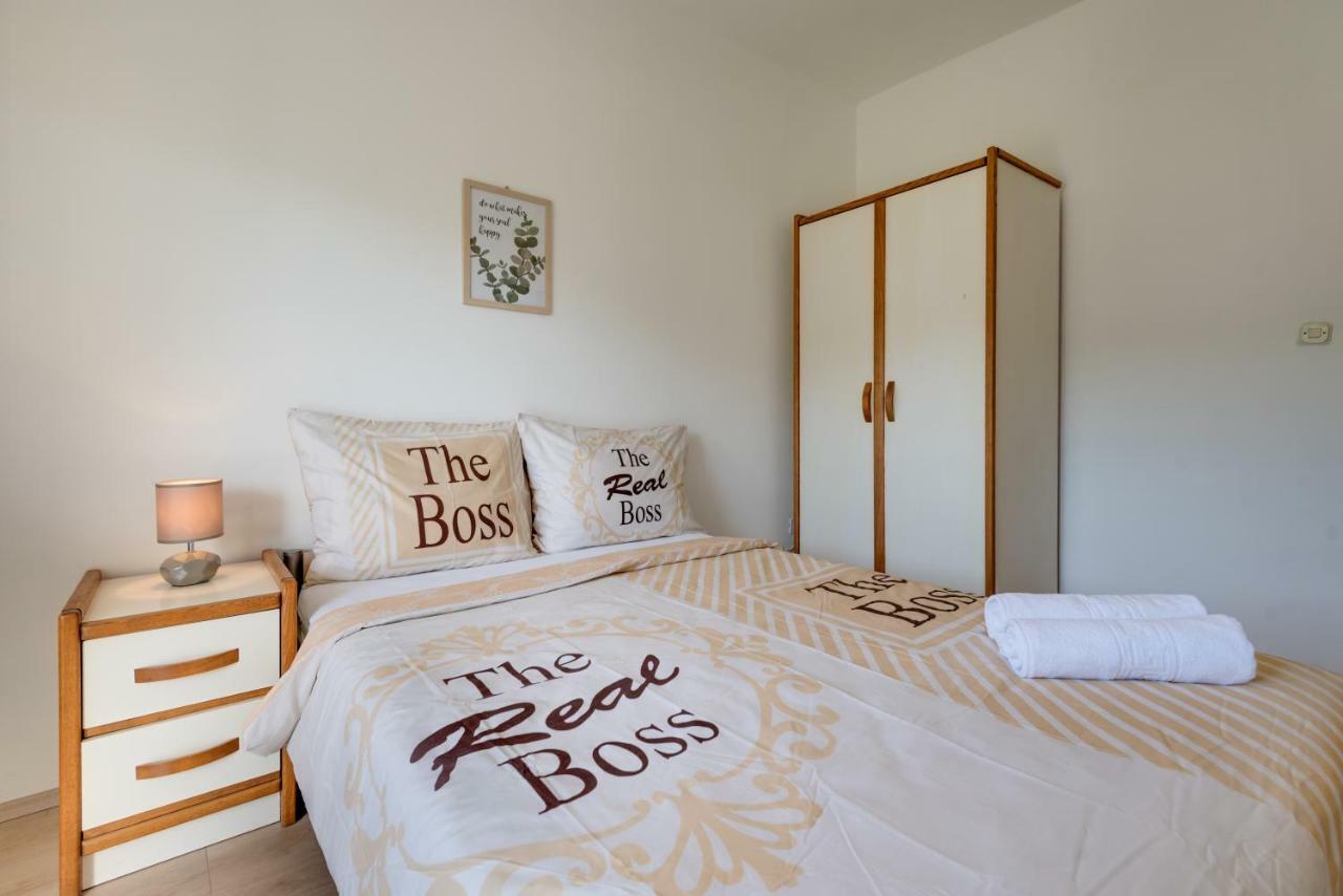 Cozy Apartment Stana In Grebastica Sibenik Exterior photo